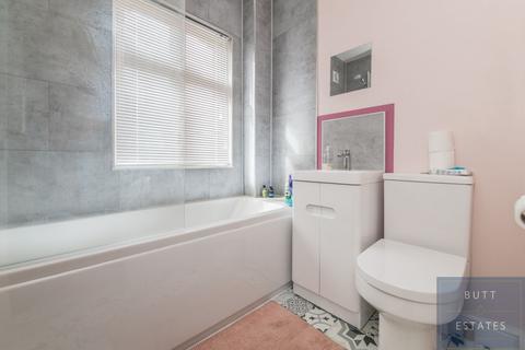 4 Van Buren Place, Exeter, EX2 7TJ