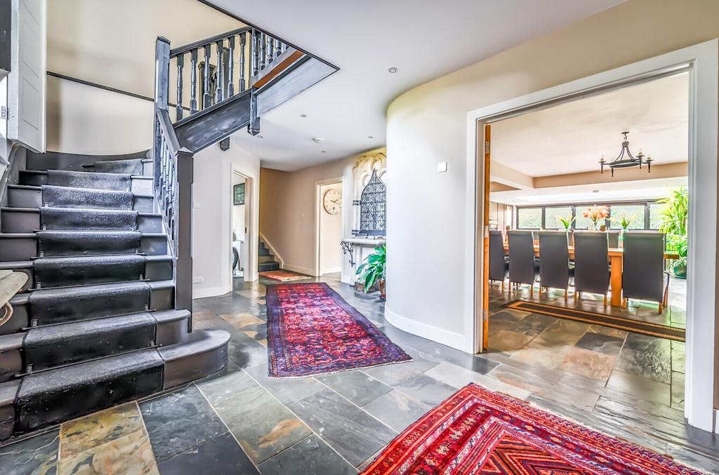 1348263-23-68c847...