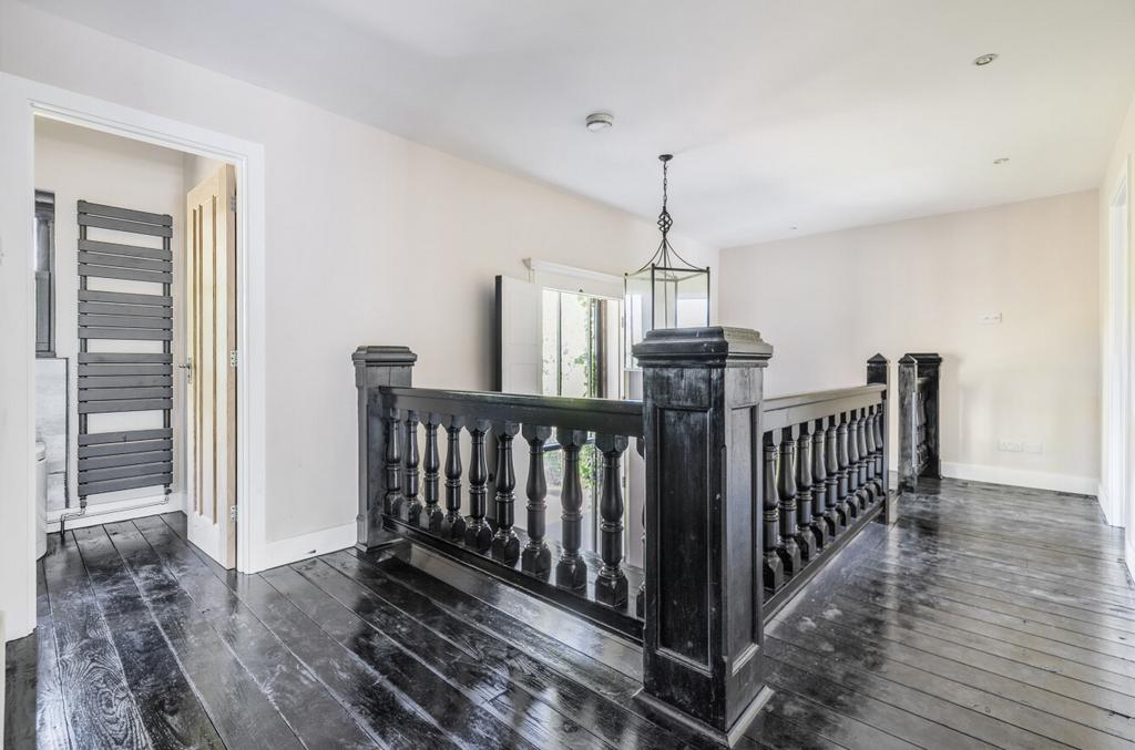 1348263-67-68c84b...