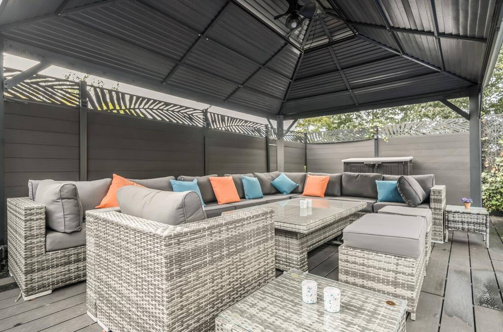 1348263-18-68c847...