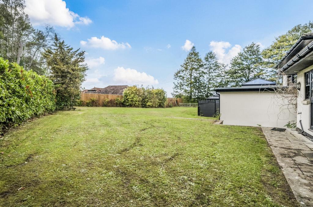 1348263-69-68c84b...