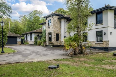 6 bedroom detached house for sale, Jubilee Road, Finchampstead, Wokingham