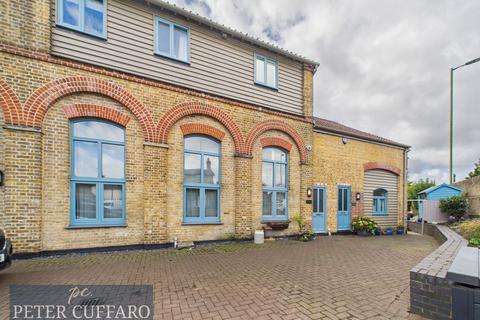 undefined, Watton Road, Ware SG12