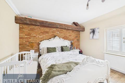 undefined, Watton Road, Ware SG12