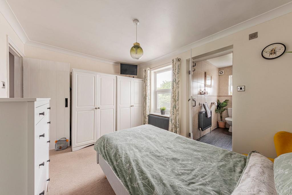 Bedroom Two (2)