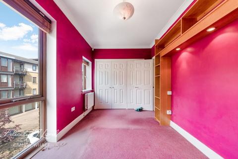 31 Vantage Mews, London, E14 9NY
