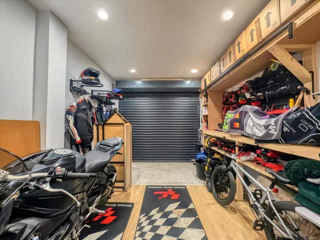 Integral Garage
