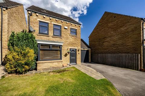 4 bedroom detached house for sale, Long Hill Road, Huddersfield HD2