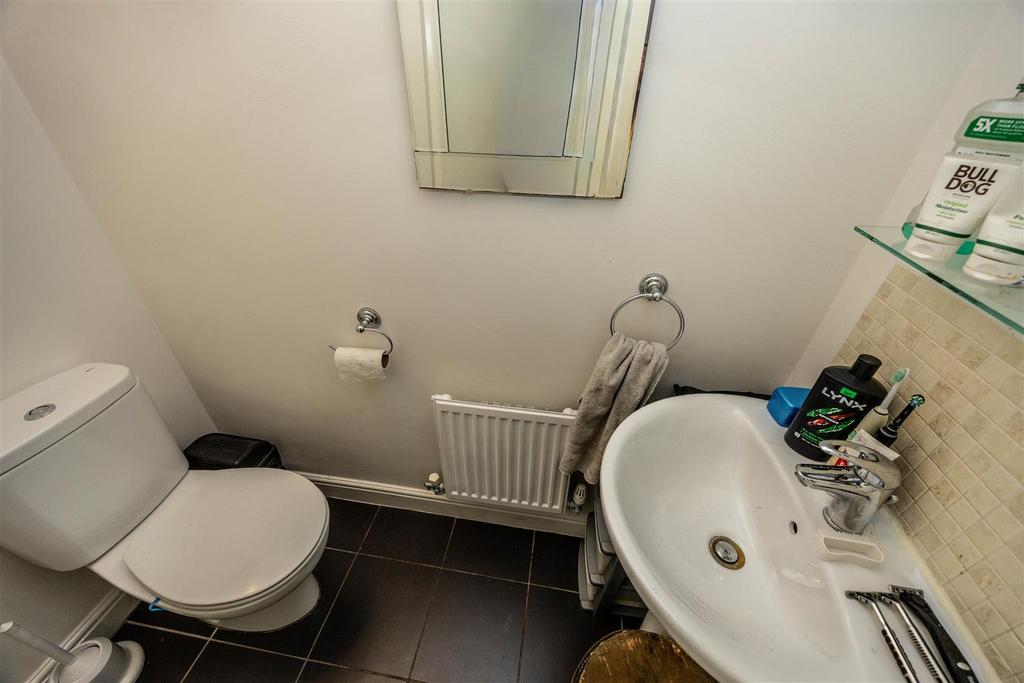 22 LHRHudds-080925-16.jpg