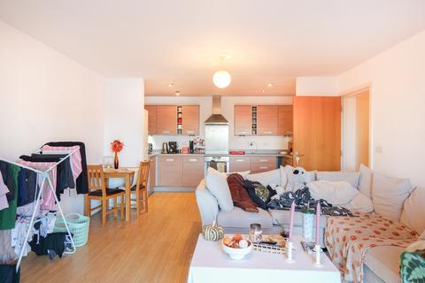 2 bedroom flat for sale, Bouverie Court, Leeds LS9