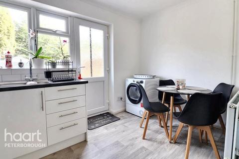 undefined, Eaglesthorpe, Peterborough