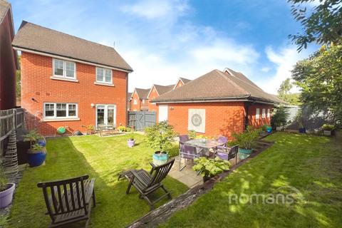 3 bedroom detached house for sale, The Croft, Ash Green, Guildford