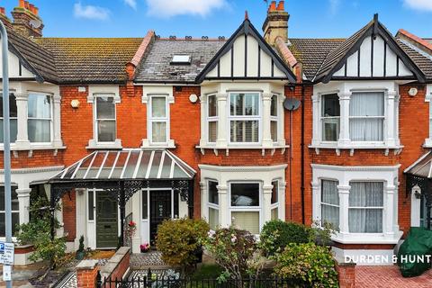 Dover Road, Aldersbrook E12