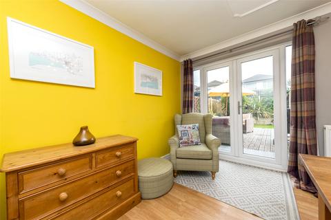 3 bedroom detached house for sale, Carr Road, Calverley, Pudsey, West Yorkshire