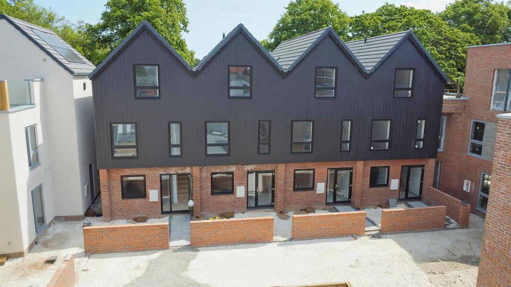 DJI 0893-DJI 0895 lzn.jpg