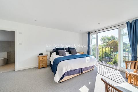 undefined, Cranley Gardens, London, N10