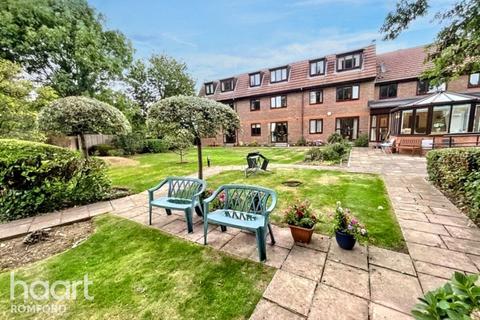 undefined, Fernleigh Court, Romford, RM7 7JE