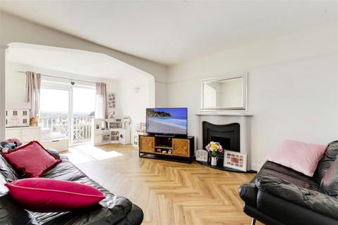 3 bedroom detached house for sale, Onchan Drive, Carlton NG4