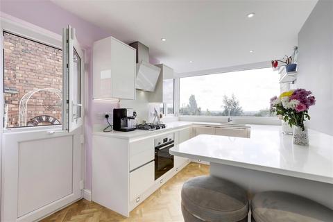 3 bedroom detached house for sale, Onchan Drive, Carlton NG4
