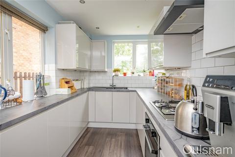 5 Dovecote Road, Bromsgrove, B61 7BN