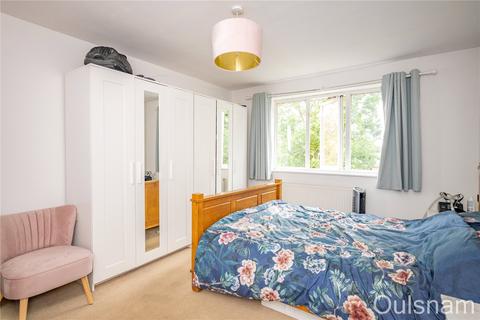5 Dovecote Road, Bromsgrove, B61 7BN