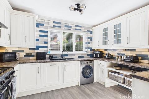 5 Skiplam Close, Hemlington, Middlesbrough, TS8 9RG