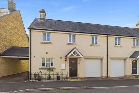 3 bedroom end of terrace house for sale, Station Road, Calne SN11