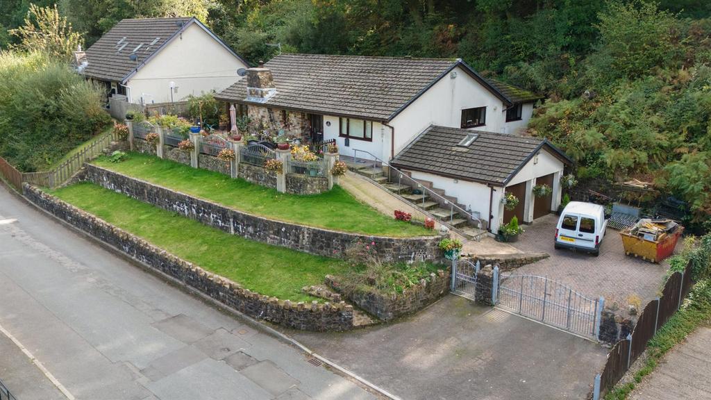 2 Carreg Fawr - Drone-1.jpg