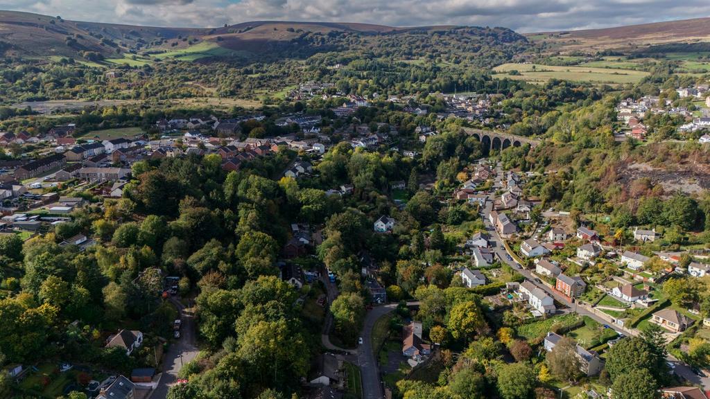 2 Carreg Fawr - Drone-3.jpg