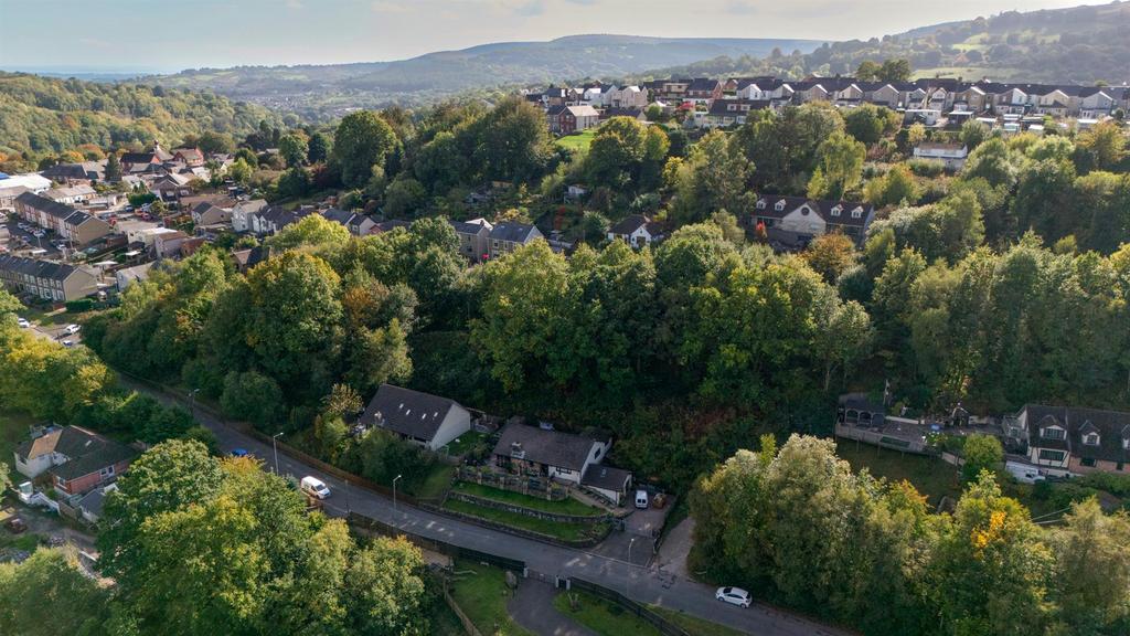 2 Carreg Fawr - Drone-6.jpg