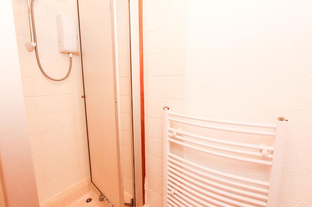 Shower 1