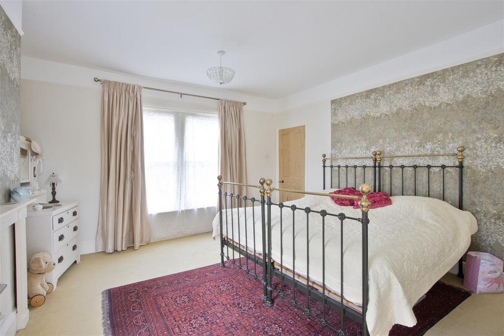 Master Bedroom 1