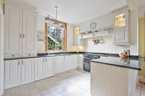 undefined, Chatsworth Road, Brampton, Chesterfield