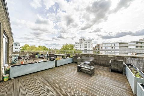 2 bedroom flat for sale, Grange Road, London SE1