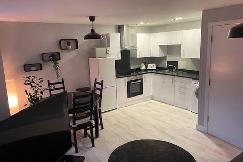 2 bedroom apartment for sale, Flat 4, Roman Manor, Stanningley Road, Leeds, West Yorkshire