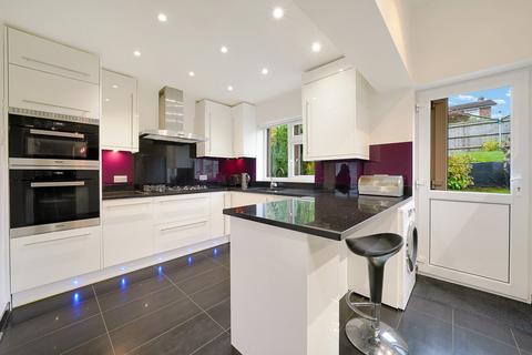 undefined, Wren Close, South Croydon, CR2
