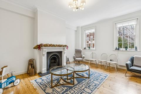 Duchess of Bedfords Walk, London
