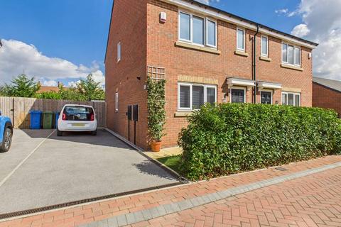 Harthill Avenue, Leconfield, HU17 7LN