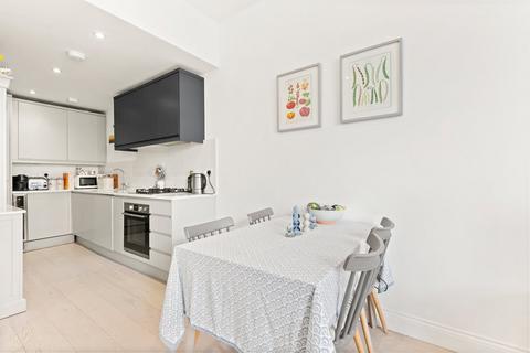 2 bedroom flat for sale, Fulham Park Gardens, London