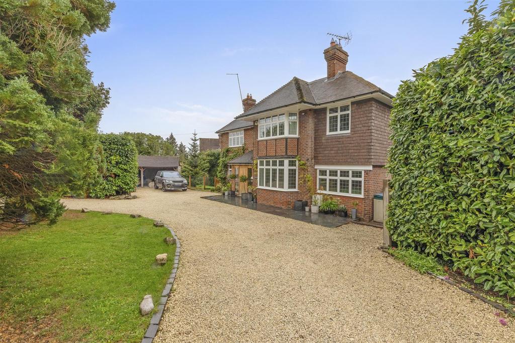 87 Hamilton Road, HP13 5 BQ-24.jpg