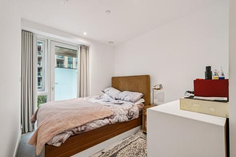 2 bedroom flat for sale, Discovery House, Juniper Drive, London