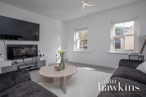 50 Daisy Brook, Royal Wootton Bassett, Swindon, SN4 7FF