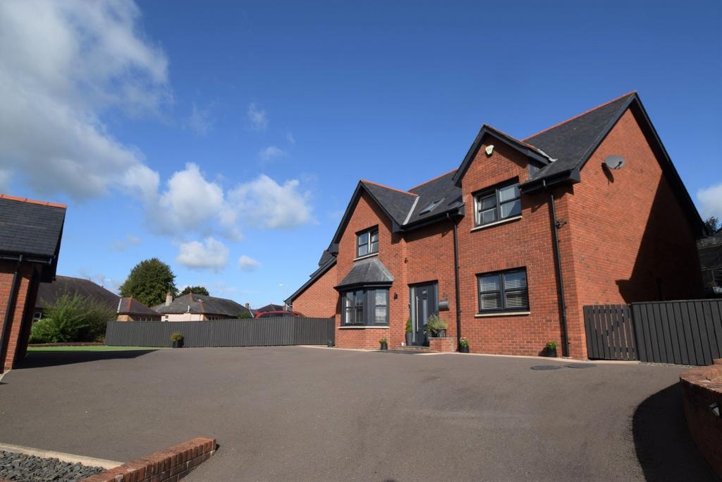 32 Corberry Park, Dumfries, DG2 7 NG - Grieve Grier