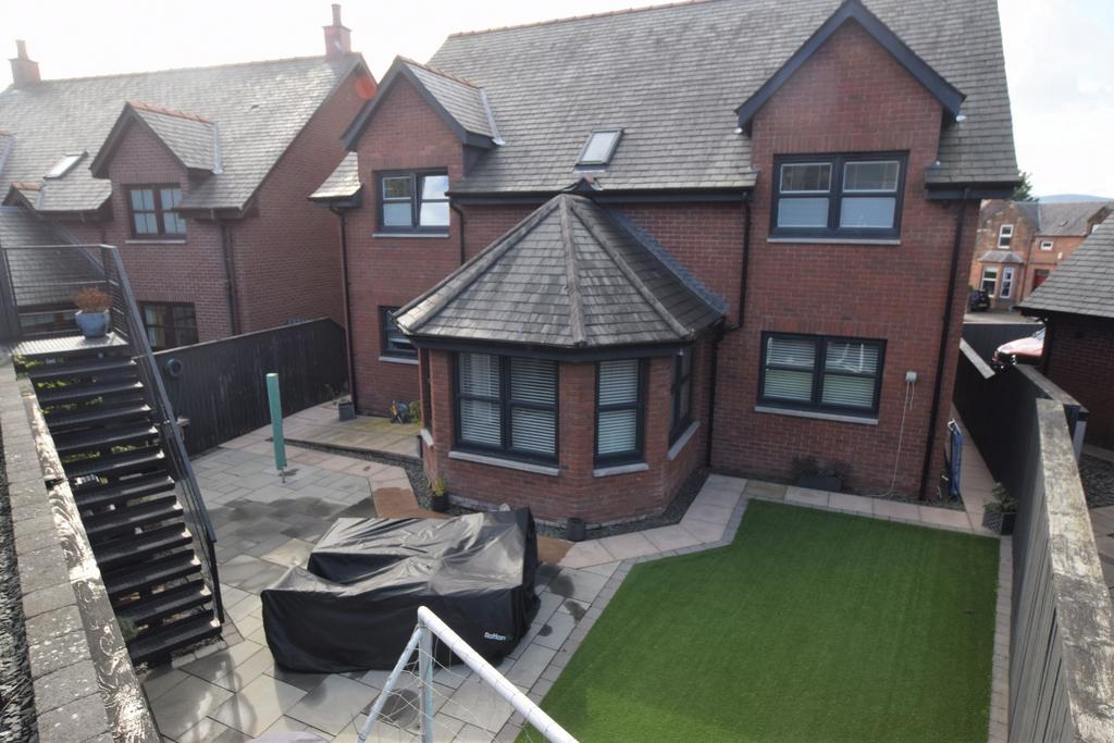32 Corberry Park, Dumfries, DG2 7 NG - Grieve Grier
