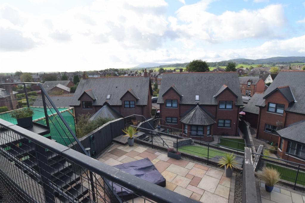 32 Corberry Park, Dumfries, DG2 7 NG - Grieve Grier