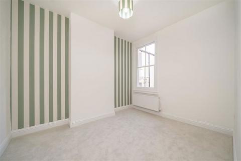 undefined, St. Alphonsus Road, London SW4