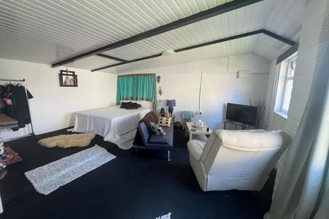 4 bedroom detached house for sale, Cwrtnewydd, Llanybydder, SA40