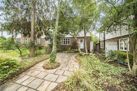 undefined, Hampstead Garden Suburb NW11