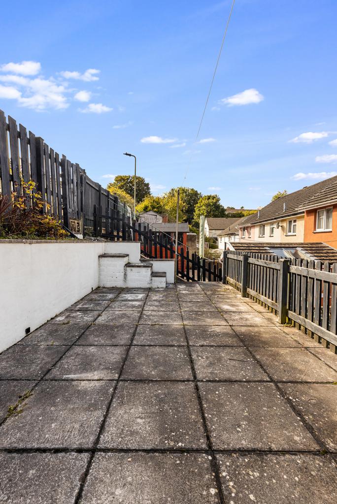 10 P Rear Garden 69 Hermitage Road Dartmouth - 25