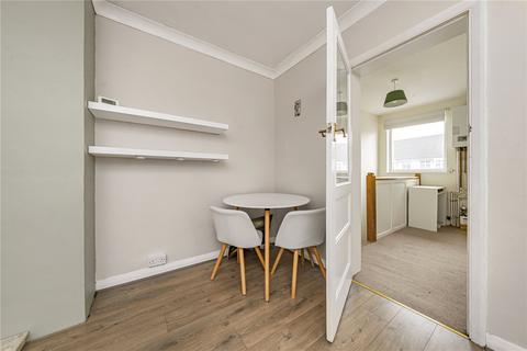 7a Barnard Gardens, New Malden, KT3 6QG